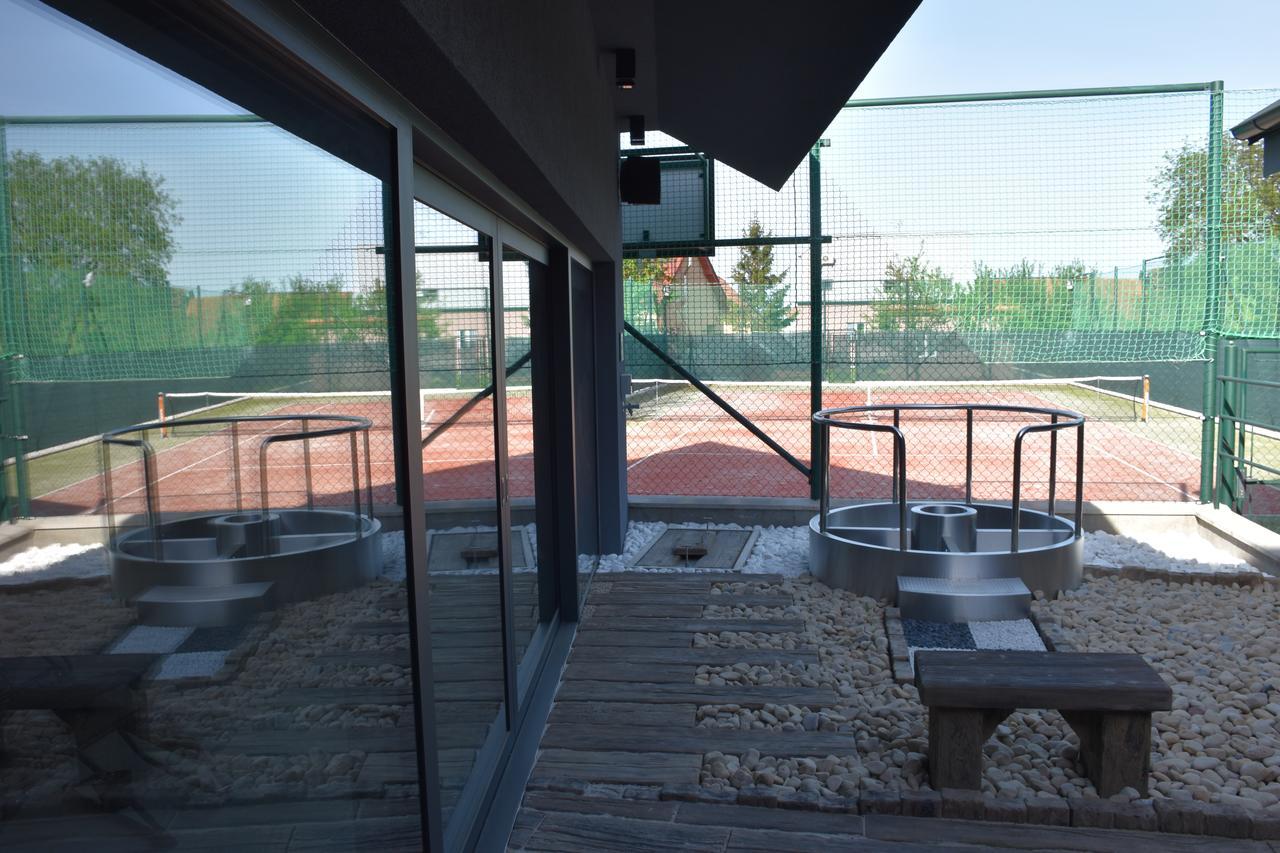 Penzion Vino Hruska Blatnicka ภายนอก รูปภาพ